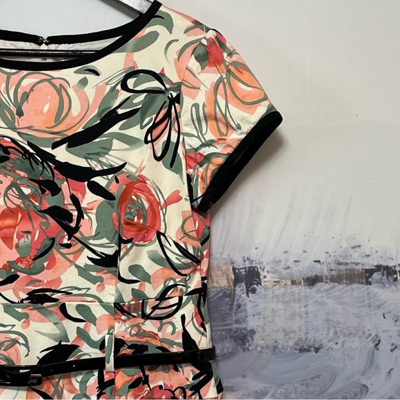 MADISON LEIGH Abstract Floral Sheath Dress Size 6 Belted Midi Stretch Cap Sleeve - Picture 4 of 13